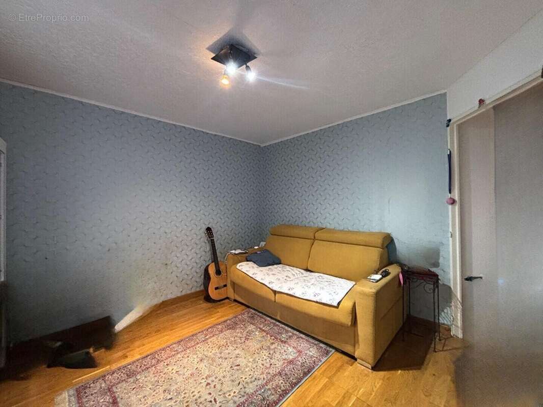 Appartement 27m² à Cros de Cagnes - photo 2