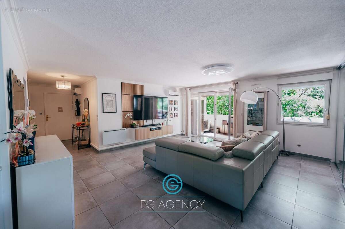 Appartement à MARSEILLE-10E