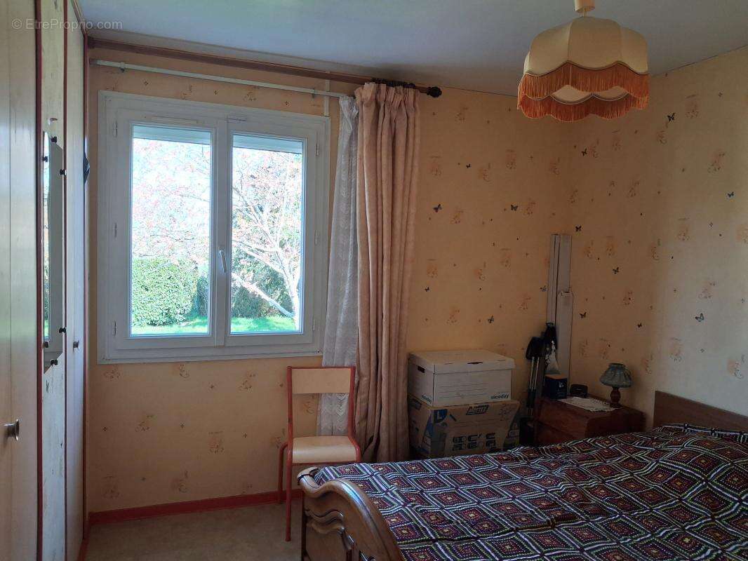 Maison à SURY-PRES-LERE