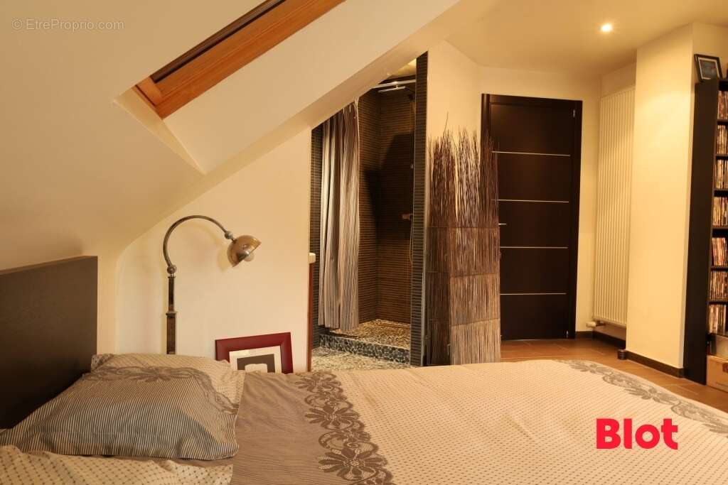 Maison 198 m² à Guidel  - photo 8