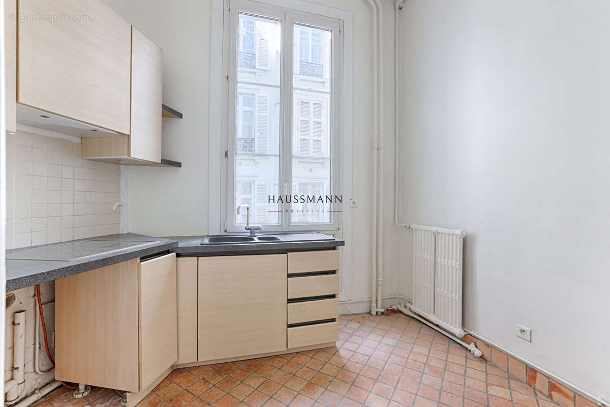 Appartement à PARIS-9E