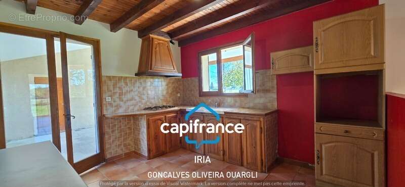 Maison à ALLEZ-ET-CAZENEUVE