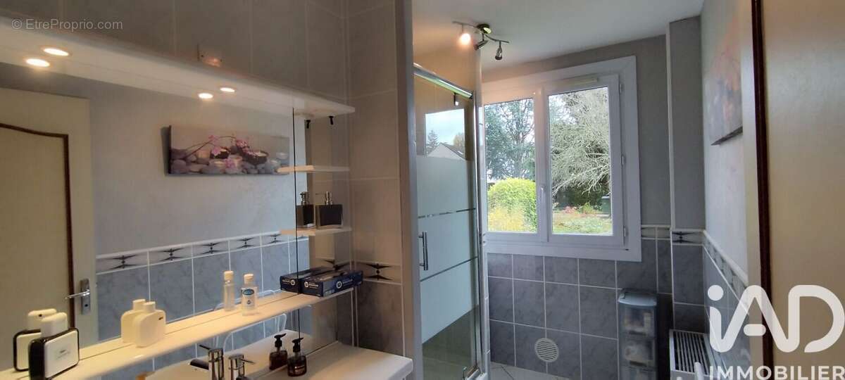 Photo 8 - Maison à SAINT-ARNOULT-EN-YVELINES