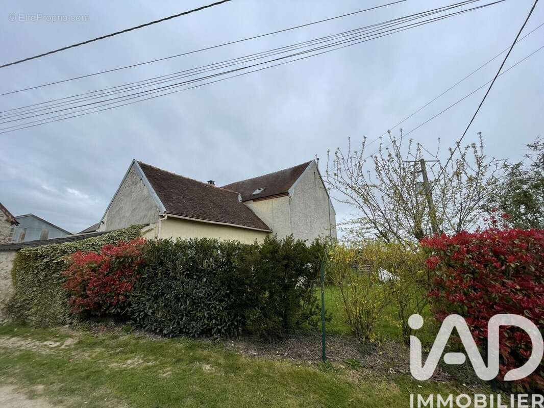 Photo 2 - Maison à MONTMIRAIL