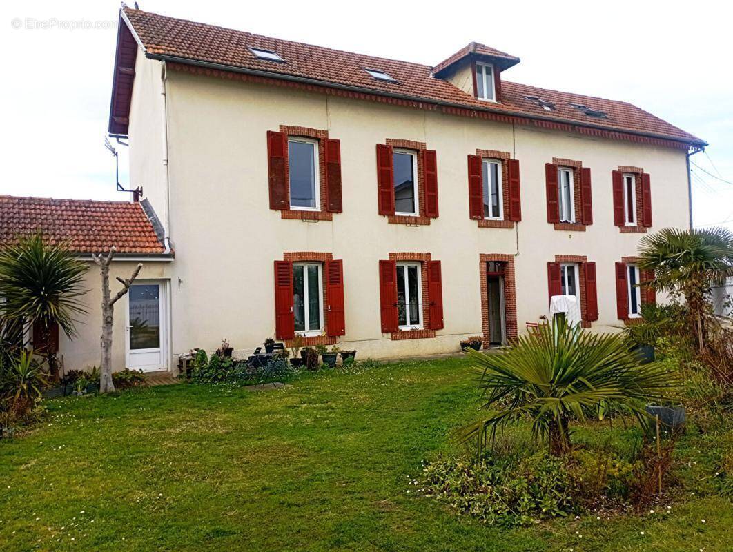 Appartement à TARBES