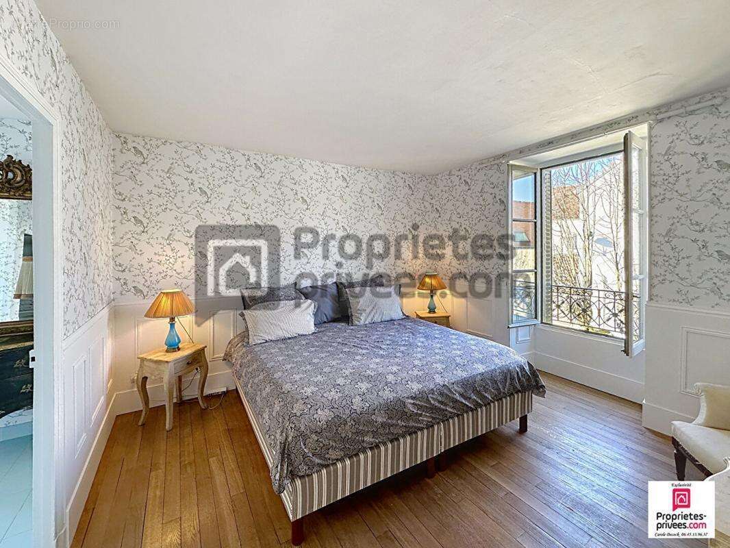 Maison à BRIE-COMTE-ROBERT