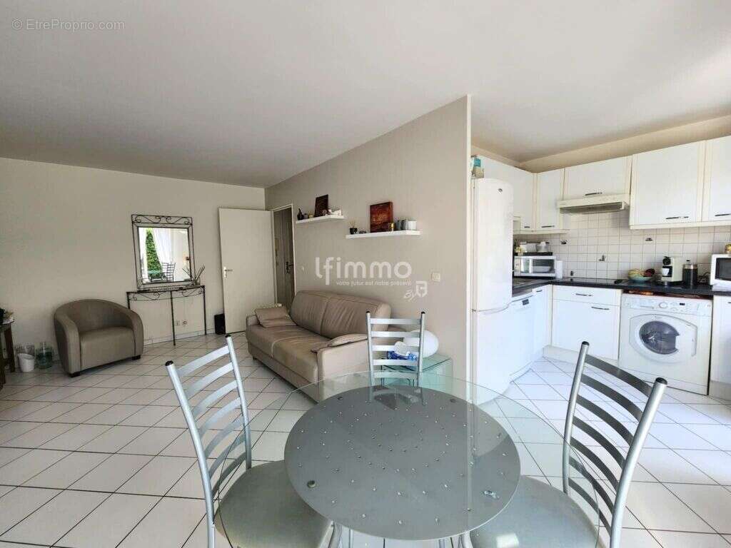 Appartement à CHAMPIGNY-SUR-MARNE