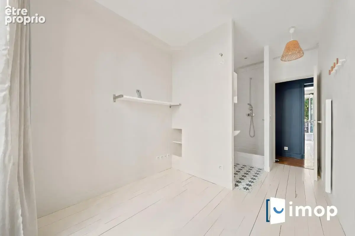 Appartement traversant 2ch - place blanche - charme de l’ancien - photo 8