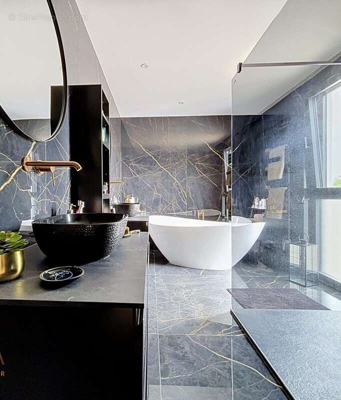 Maison 300 m² à Brunstatt  - photo 9