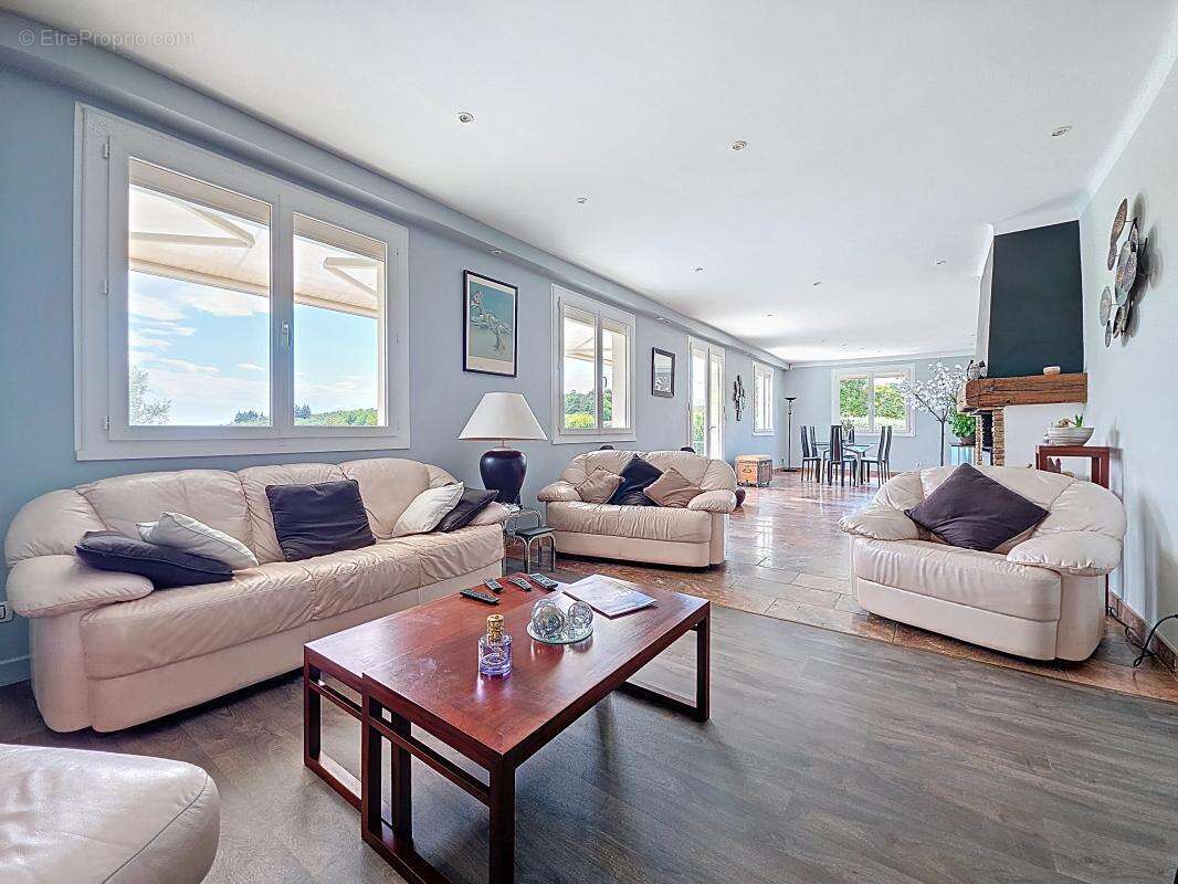 Maison à VILLETTE-DE-VIENNE