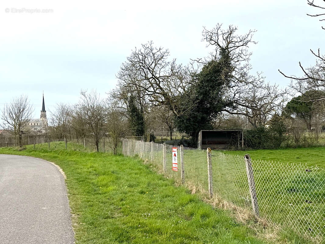 Terrain à LABERGEMENT-LES-SEURRE