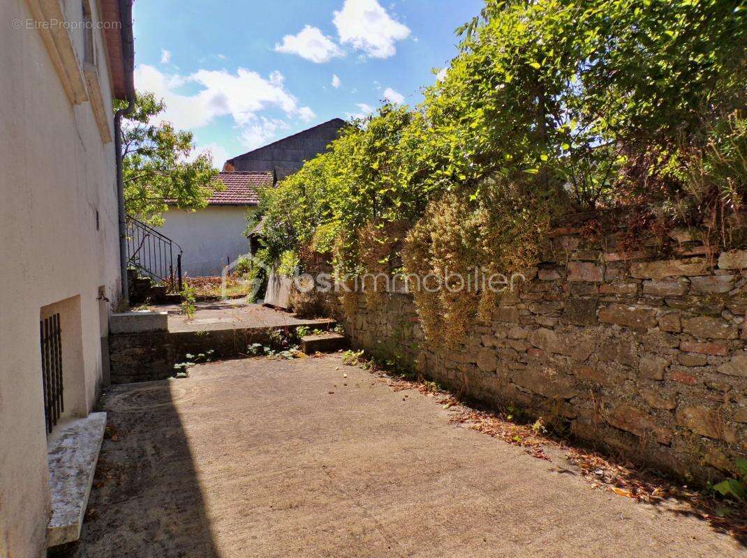 Maison à LABASTIDE-ROUAIROUX