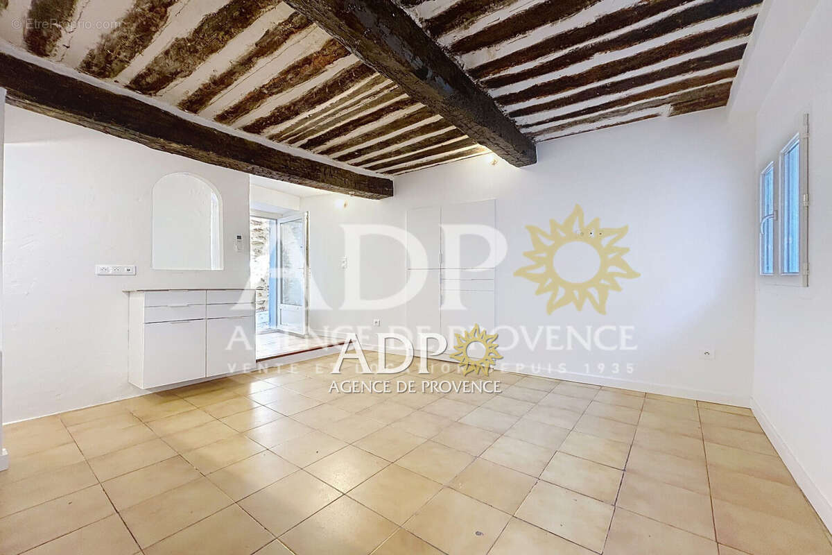 Maison à AURIBEAU-SUR-SIAGNE