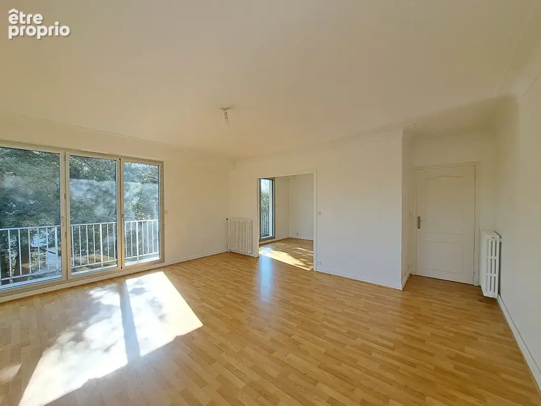 Spacieux appartement T4 de 100,97 m² avec balcon, cave et parking - photo 2