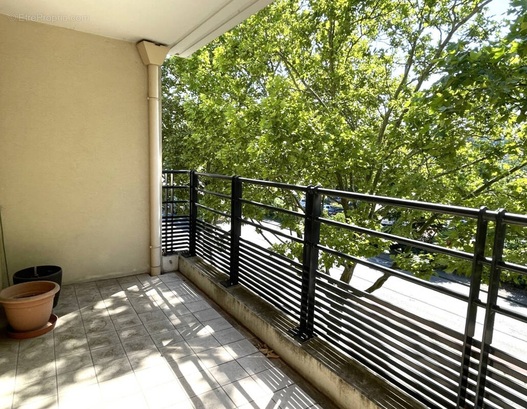 Appartement à TASSIN-LA-DEMI-LUNE