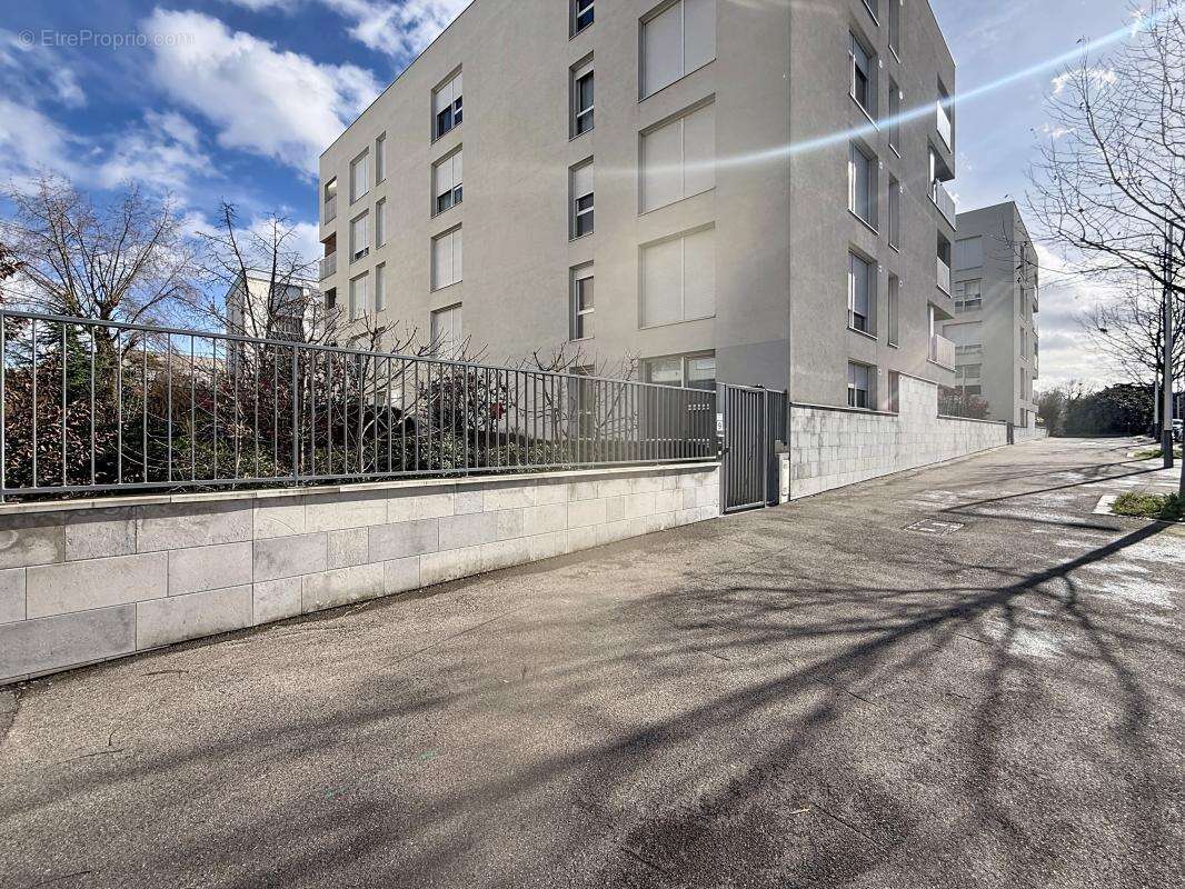 Appartement à VENISSIEUX