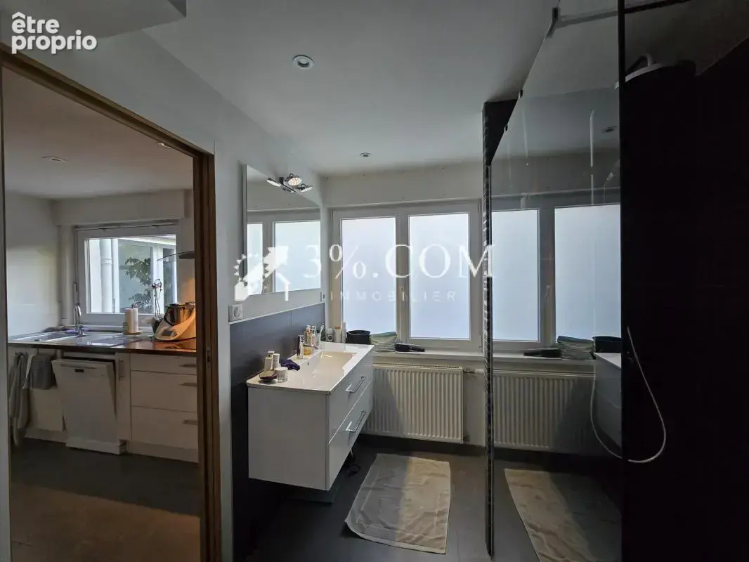 Maison semi-ndividuelle avec 4 chambres, un garage et un gra - photo 13