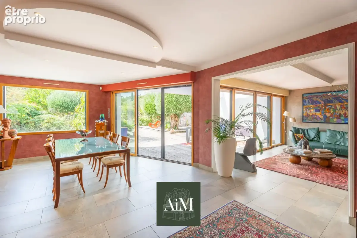 Maison d'architecte de 380 m2 avec piscine intérieure   Vannes - photo 4