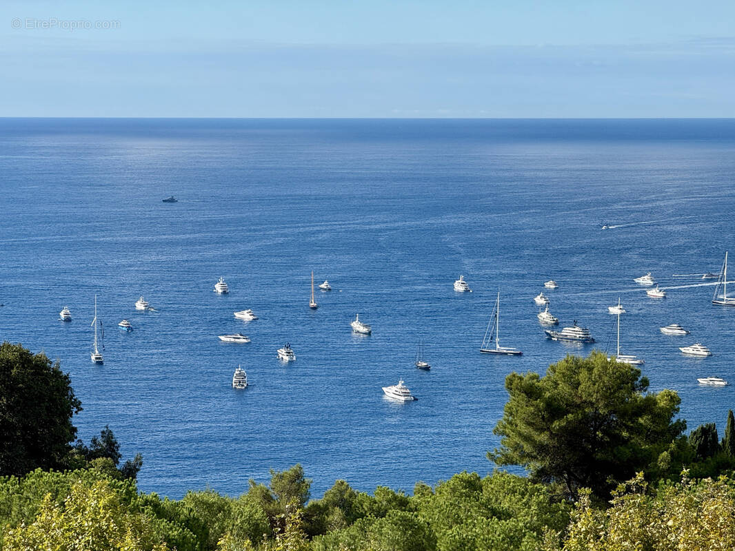 Appartement à ROQUEBRUNE-CAP-MARTIN