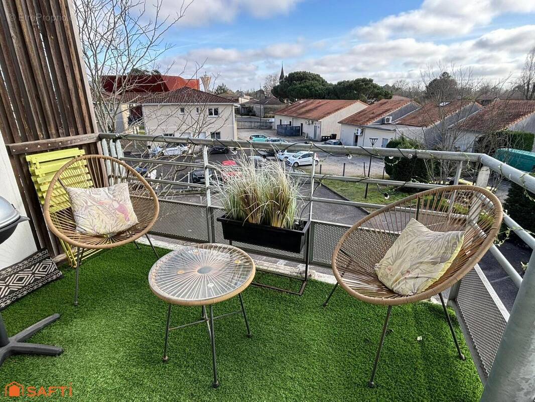 Photo 1 - Appartement à SAINT-JEAN-D'ILLAC