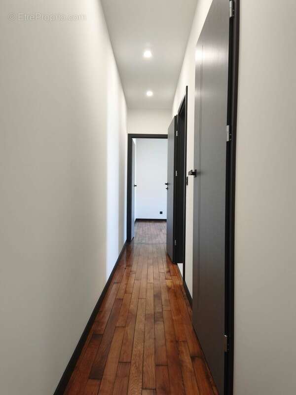 Appartement à vendre de 106m2  LONGUYON (54) - photo 3