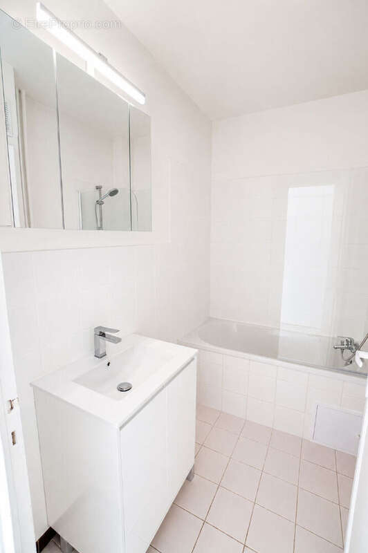 Appartement 41 m2 avec balcon sur cour - photo 4