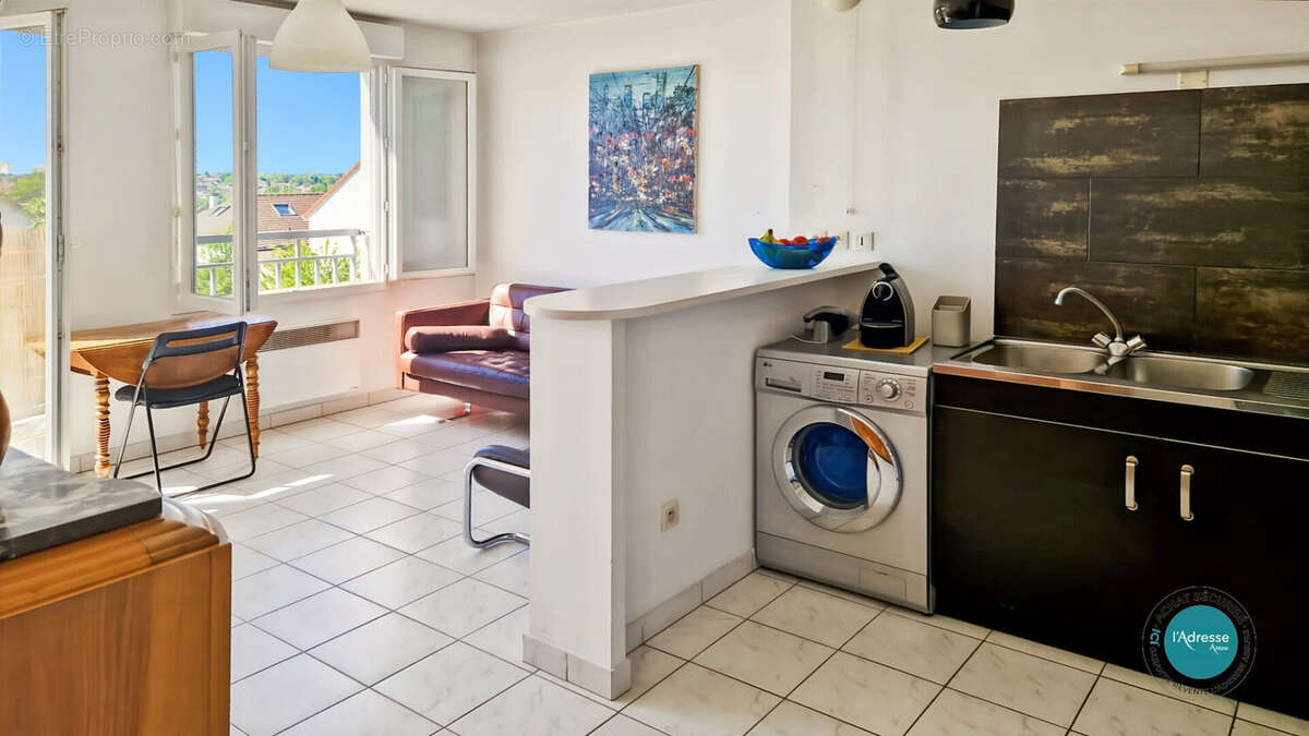 Appartement à CORBEIL-ESSONNES