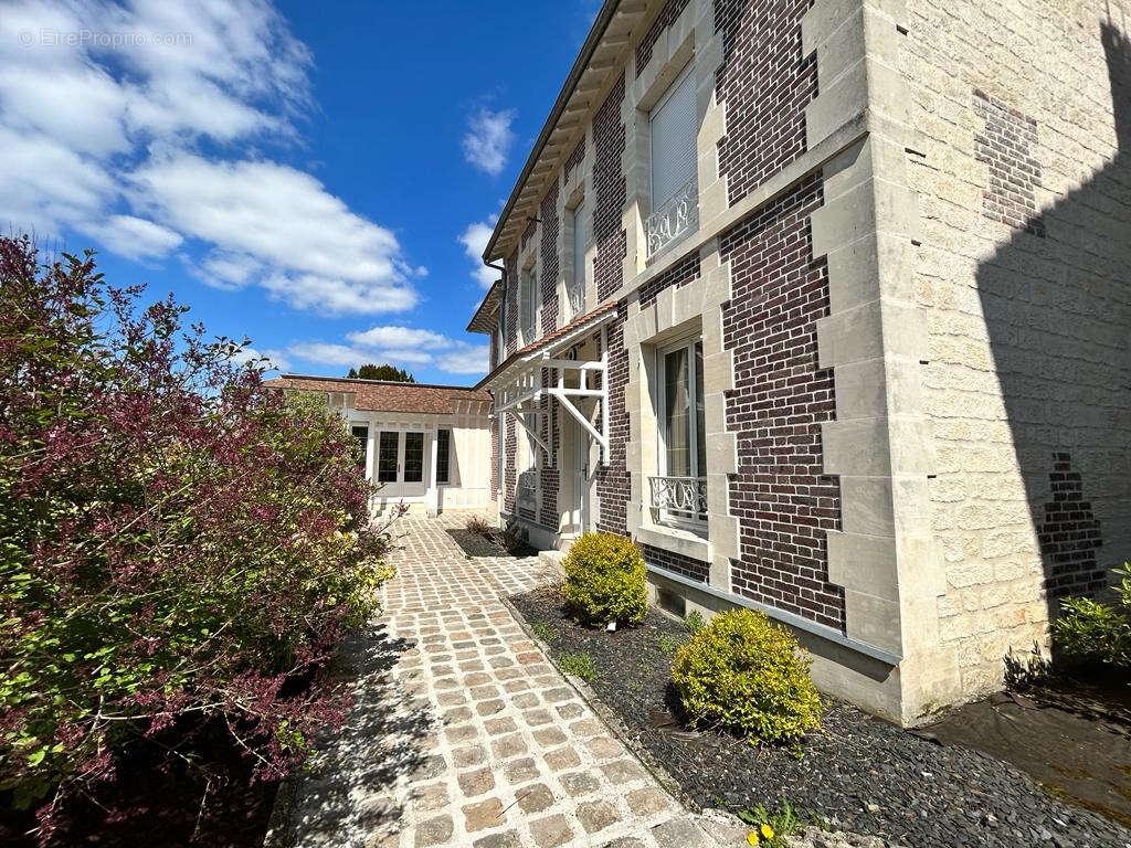 Demeure de prestige Chantilly 400 m2 env. - photo 4