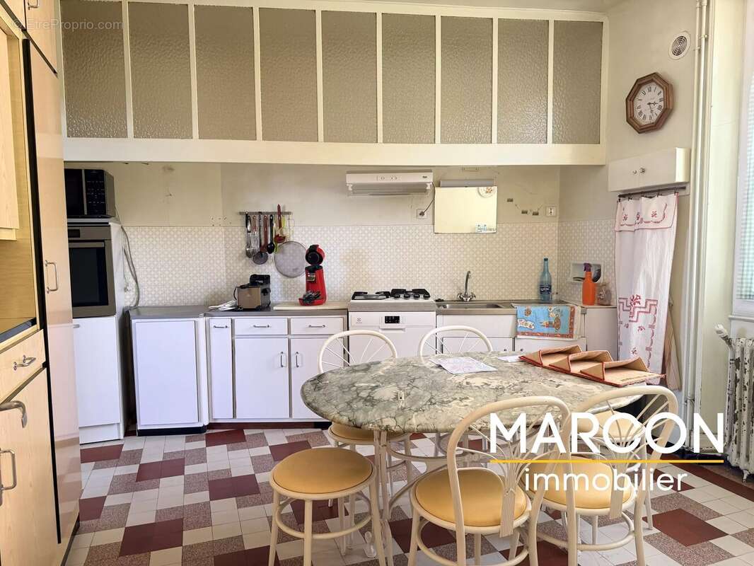 Maison de ville - Guéret, proche des commerces - photo 8