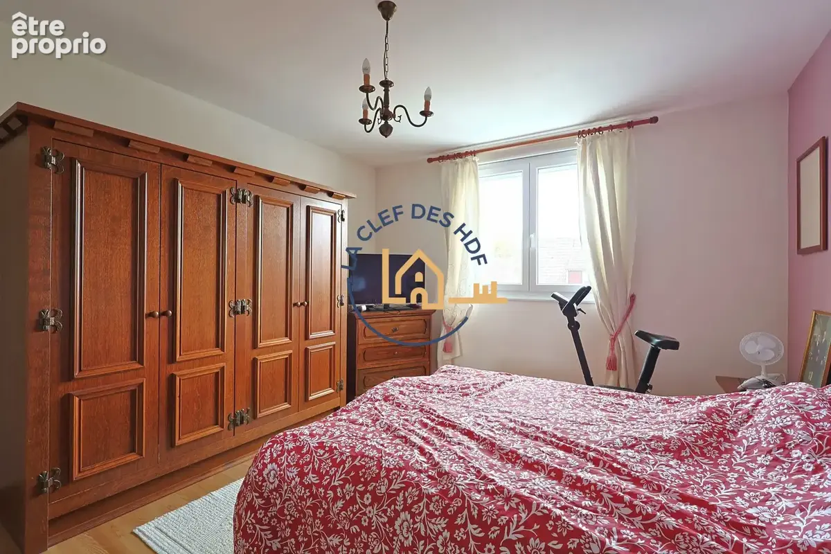 Maison 4 pièces 95 m² à vendre à Lens (62300) - photo 7