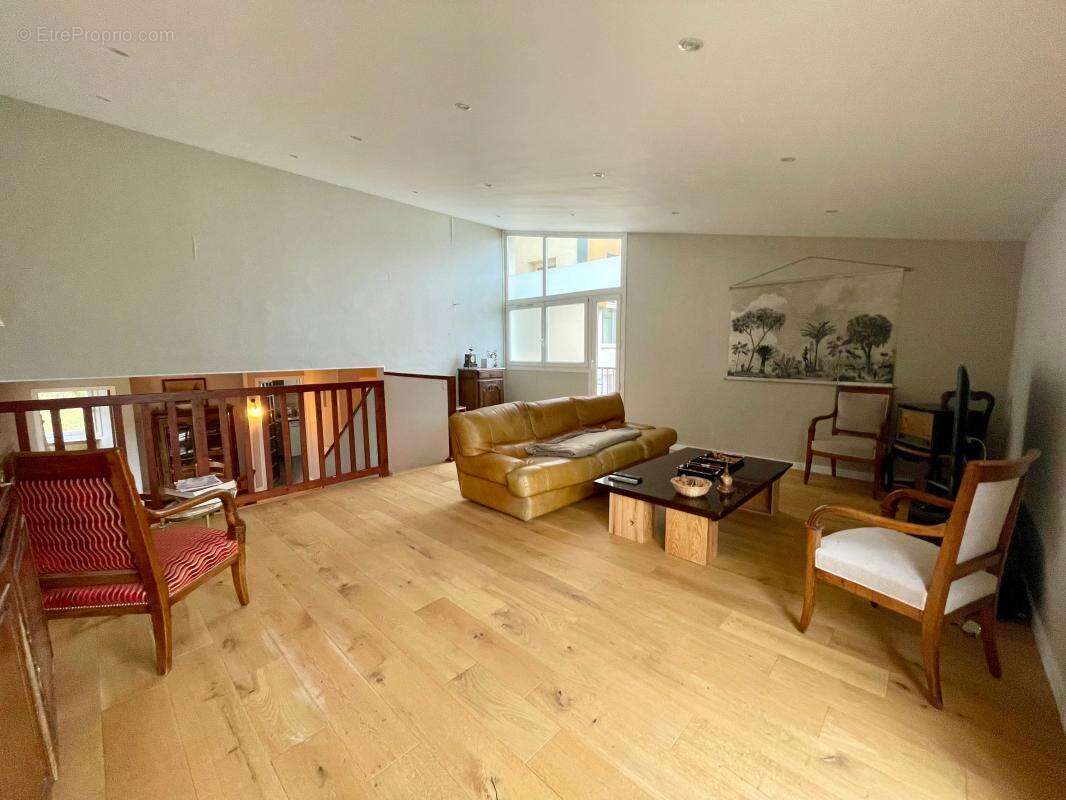 Appartement à LES ULIS
