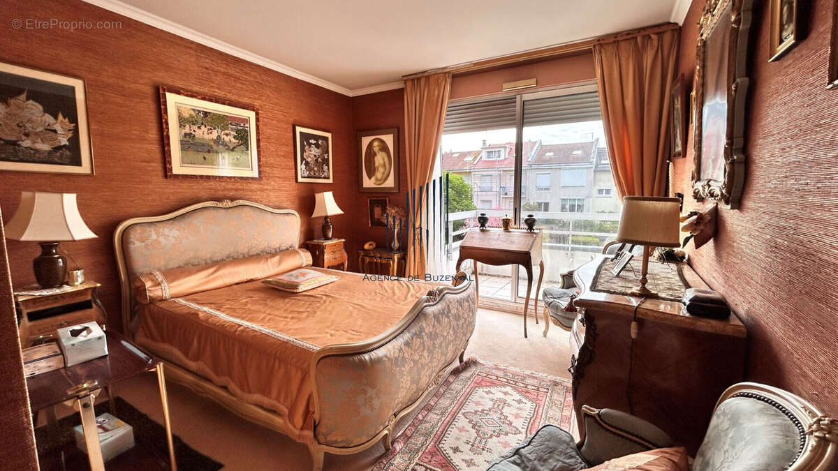 Appartement à RUEIL-MALMAISON