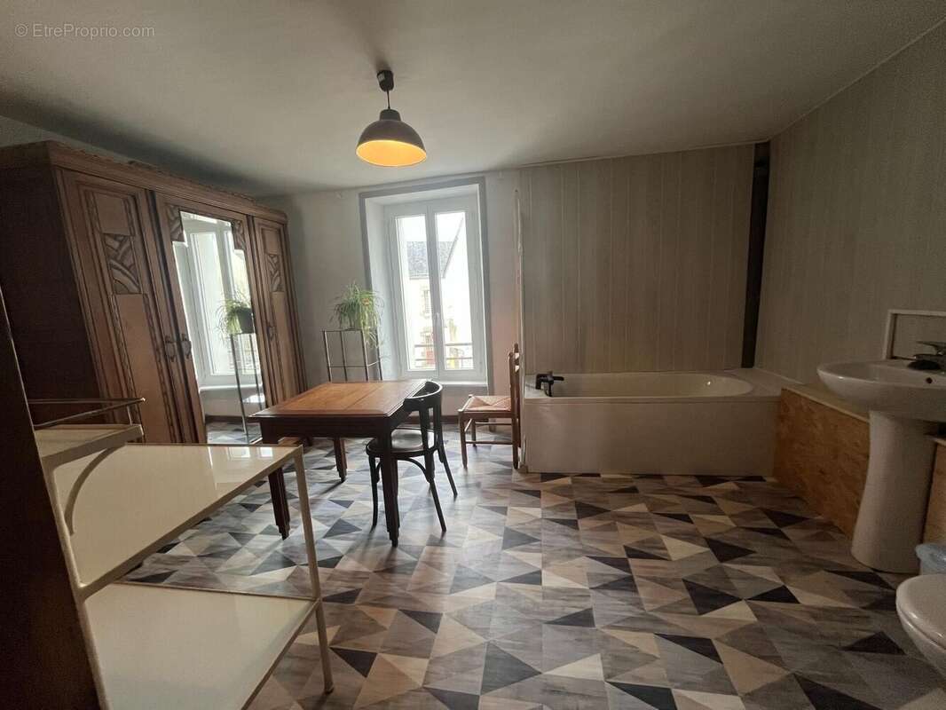 Photo 7 - Maison à ELLIANT