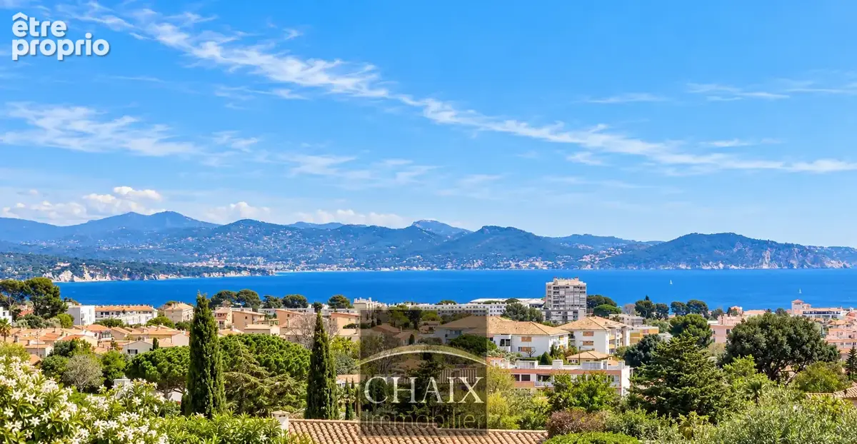 La ciotat   villa de caractère avec vue mer, piscine et jardin paysager   aux portes du parc national des cala - photo 3