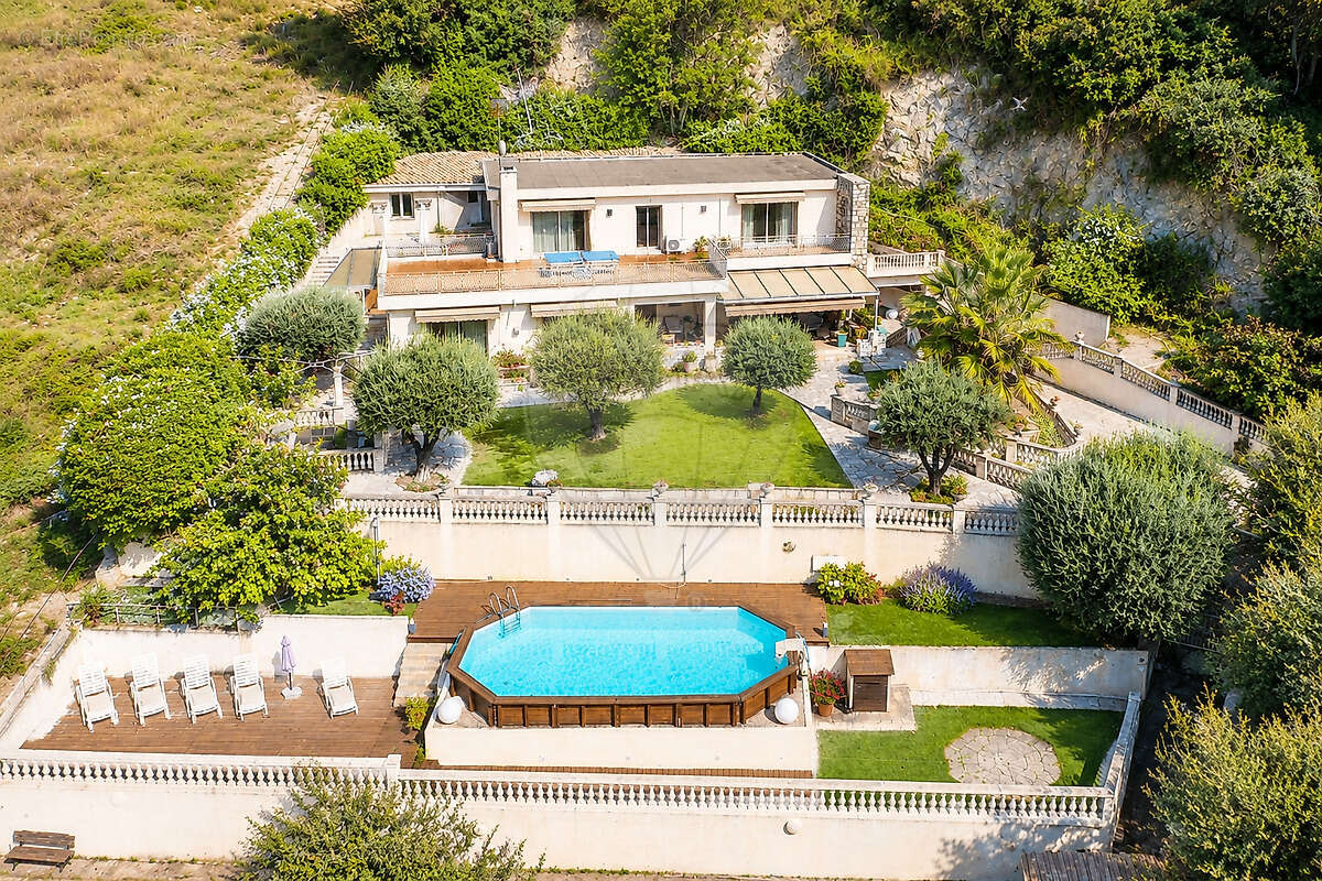 Maison à CAGNES-SUR-MER