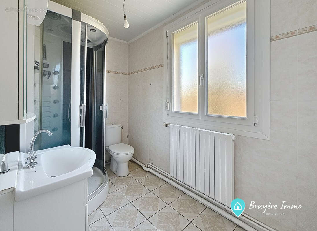 Maison à AULNOYE-AYMERIES