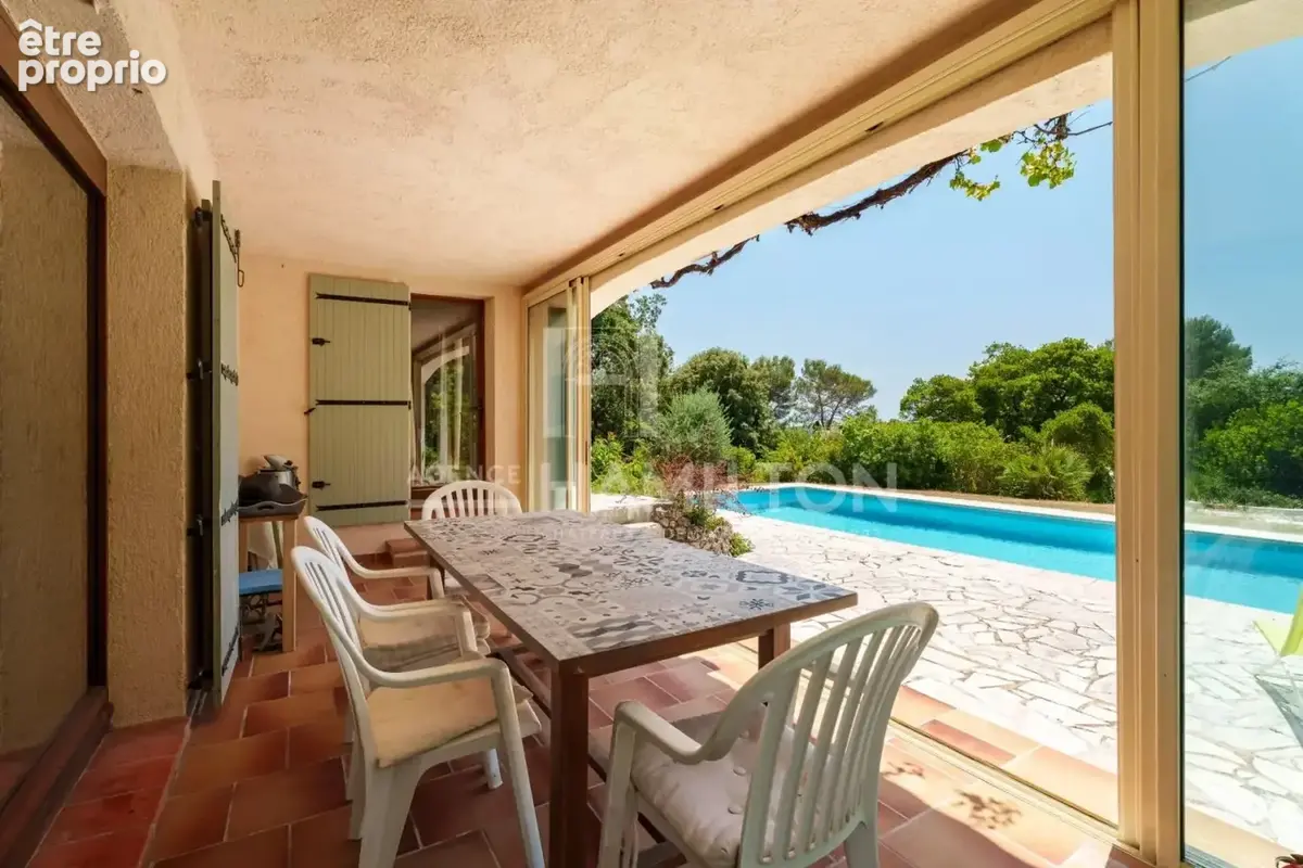 Villa avec piscine à proximités des écoles - photo 9