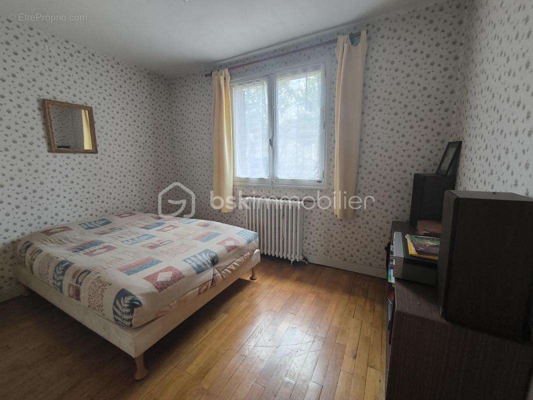 Maison à BELLAC