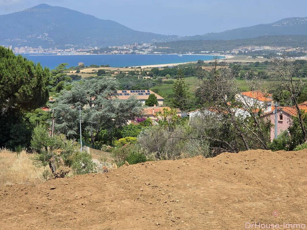 Terrain à PIETROSELLA