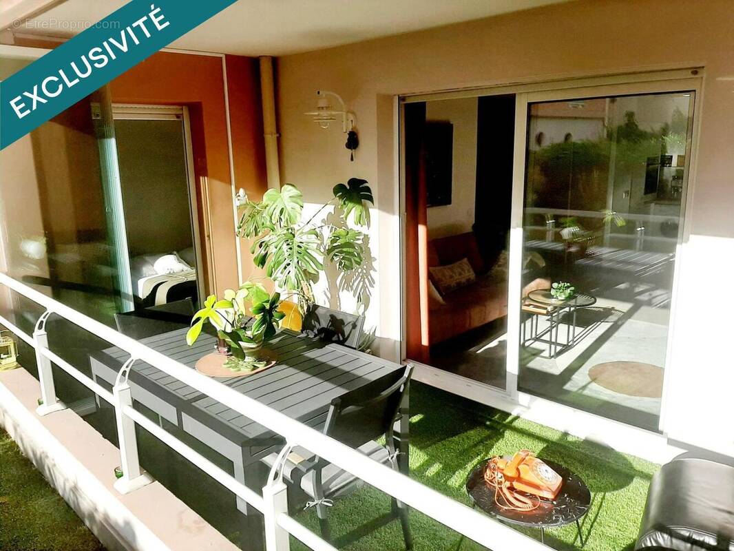 Photo 1 - Appartement à FREJUS