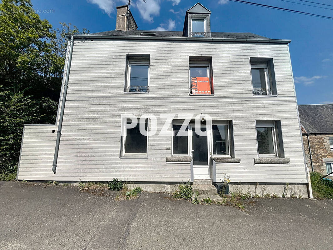 Maison à SAINT-AUBIN-DES-PREAUX