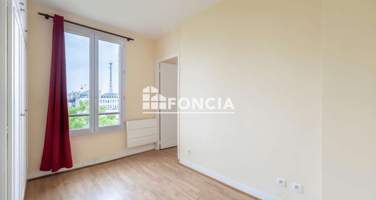 Appartement à PARIS-20E