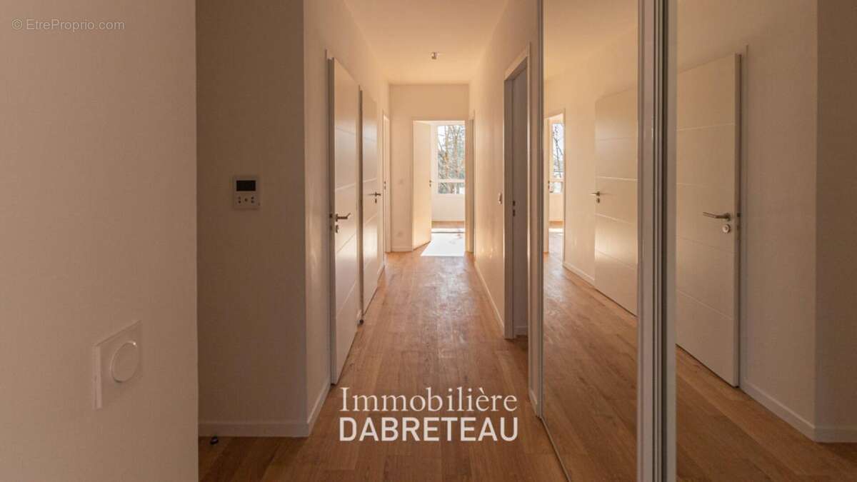 Appartement à TASSIN-LA-DEMI-LUNE