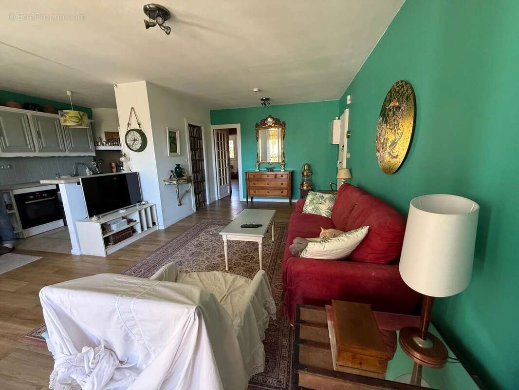 Appartement à MARSEILLE-12E