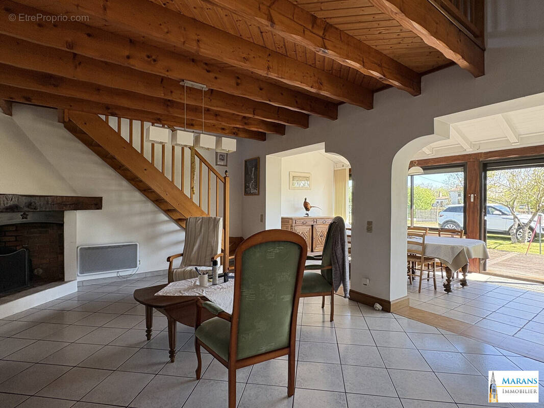 Maison à L&#039;ILE-D&#039;ELLE