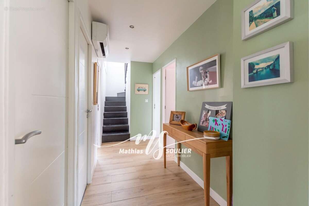 Photo 7 - Maison à MEYREUIL