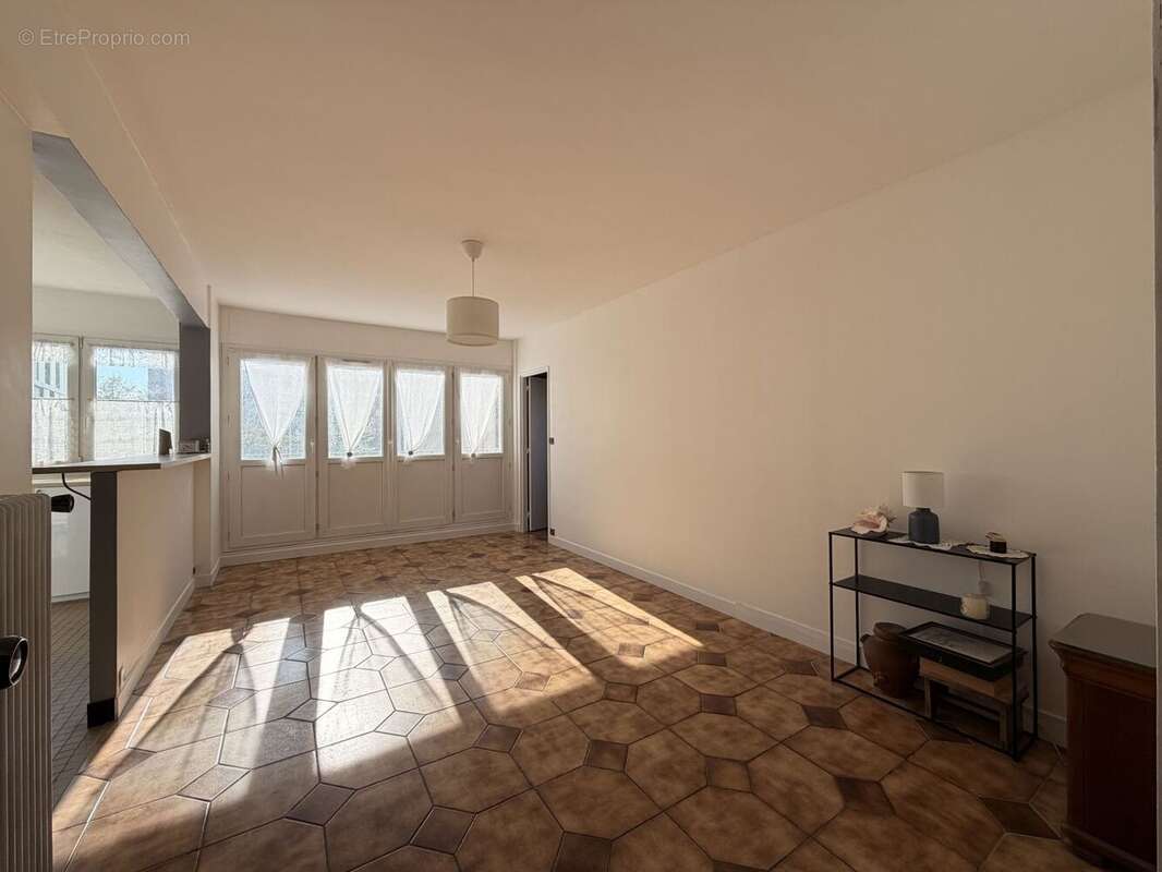 Appartement à BAGNOLET