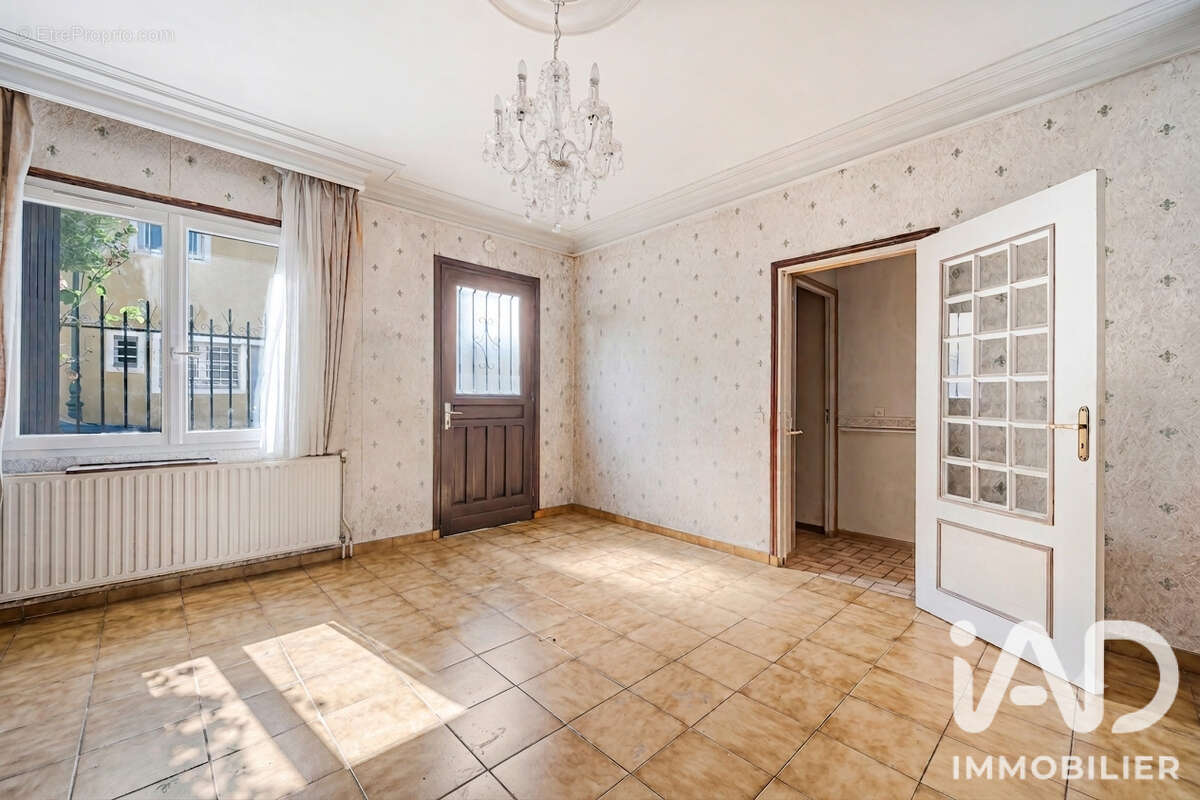 Maison 112 m² à Colombes  - photo 5