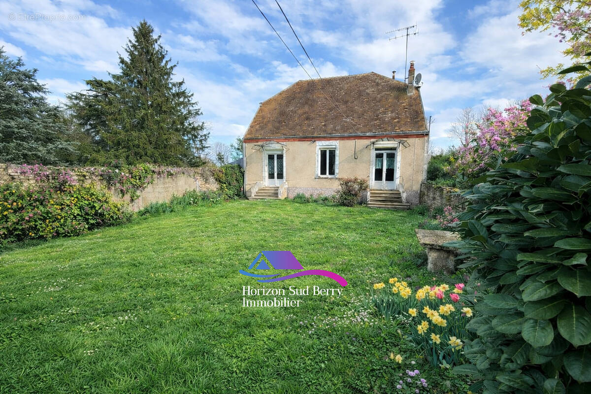 Maison à CHATEAUMEILLANT