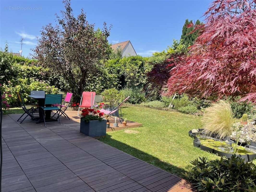 Maison 93 m² à Pontault-Combault  - photo 2
